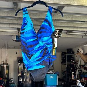 Robby Len Women's Blue One Piece Swimsuit